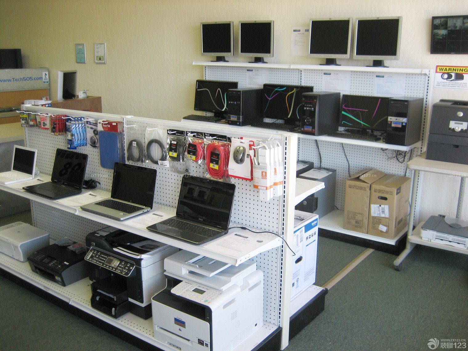 电脑店面设计装修图 优化销售电子产品的环境策略